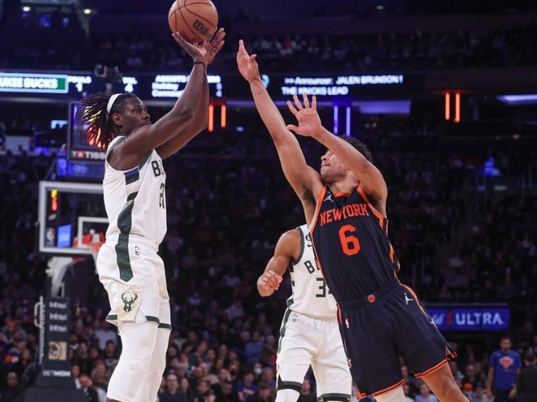 湖人鏖战凯尔特人,拉文带队取胜 湖人鏖战凯尔特人,拉文带队取胜