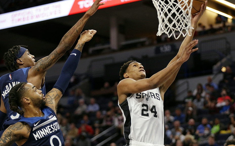 索伯车队完胜阿斯顿马丁，拉塞尔状态火热