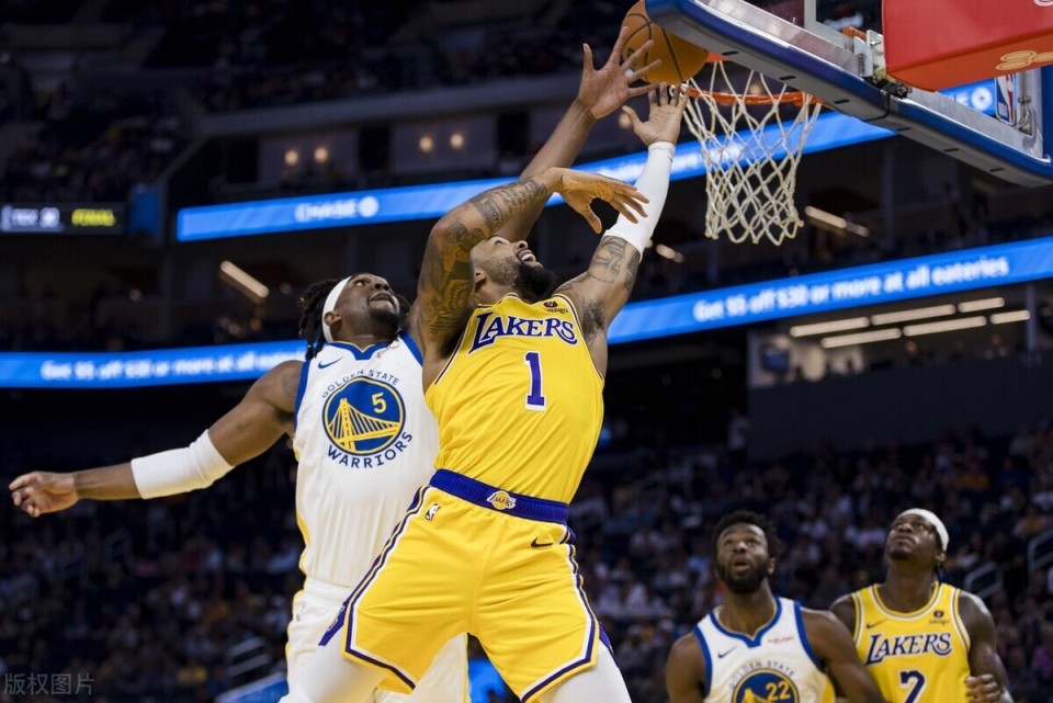 索伯车队完胜阿斯顿马丁，拉塞尔状态火热