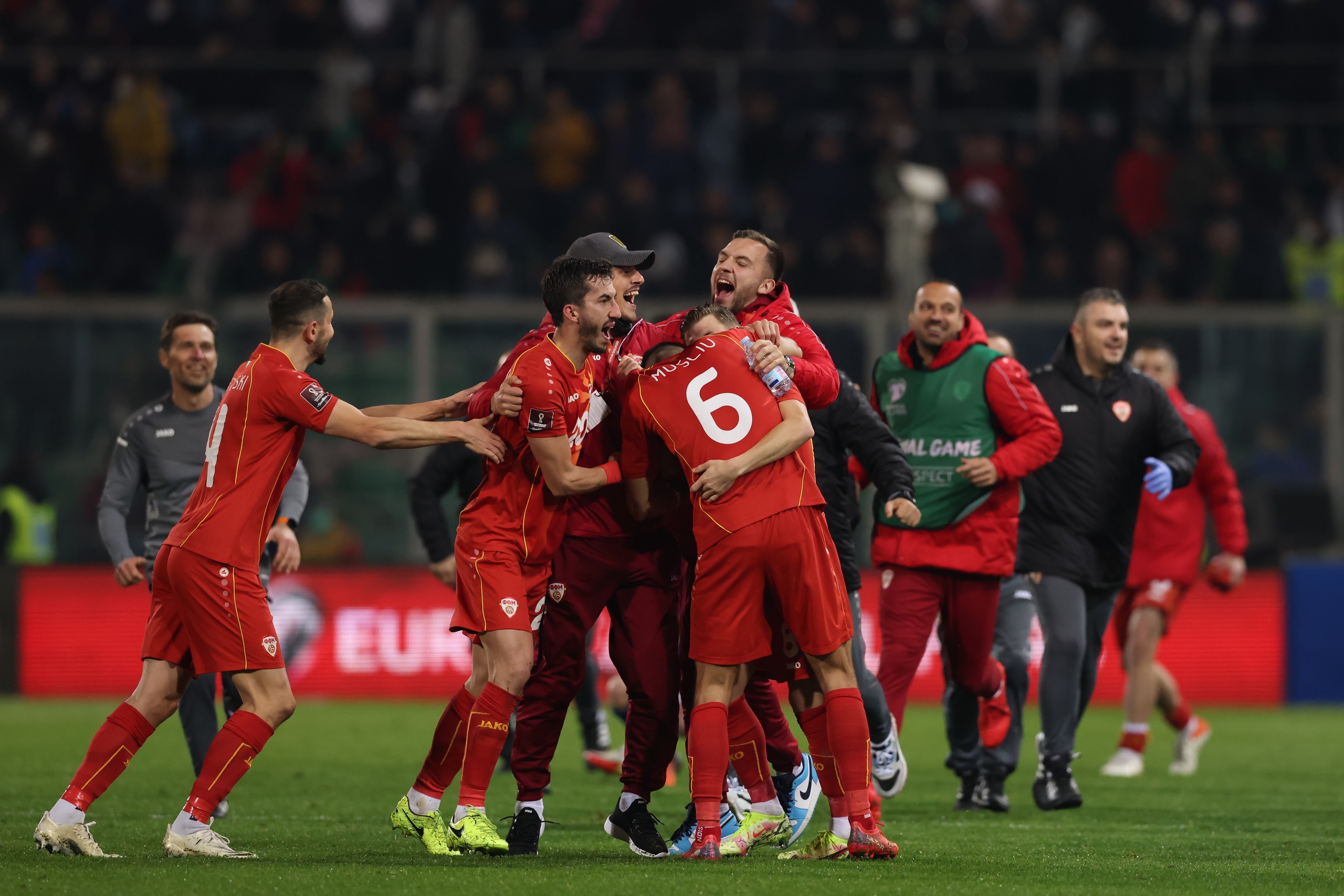 开云体育视频直播-意大利对决北马其顿，谁将占据优势？