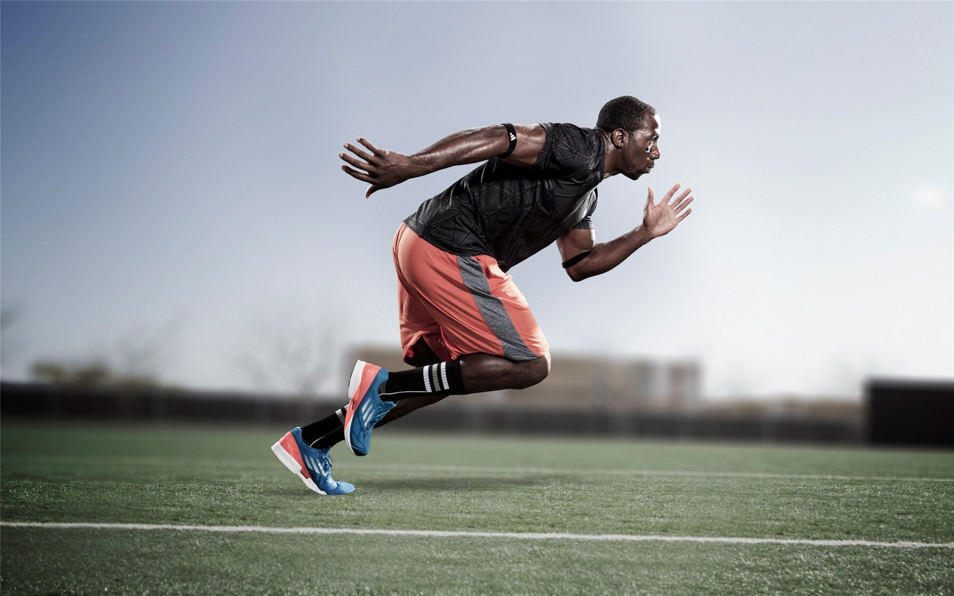 开云体育中国-魔术法则，当乔治的魔法让鹈鹕的翅膀失效