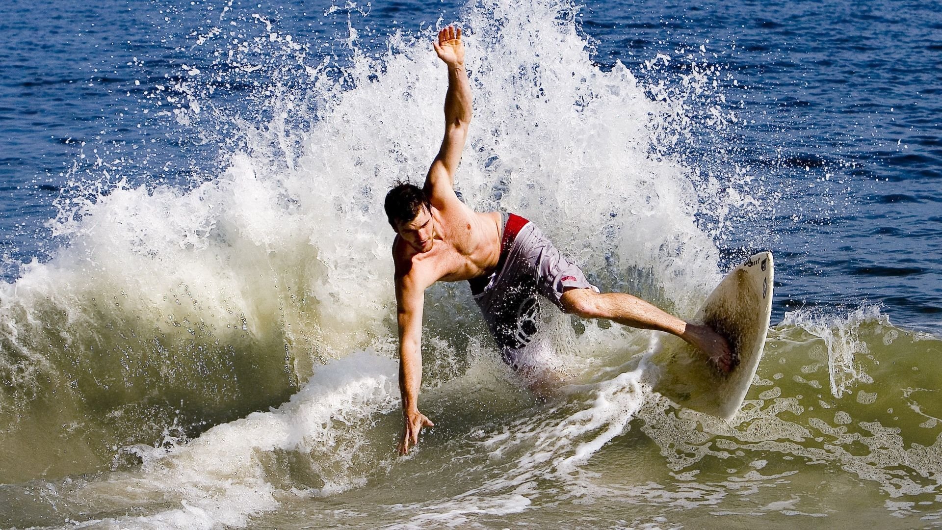 王权之影，欧冠决赛的战术博弈与国王对独行侠的绝对压制